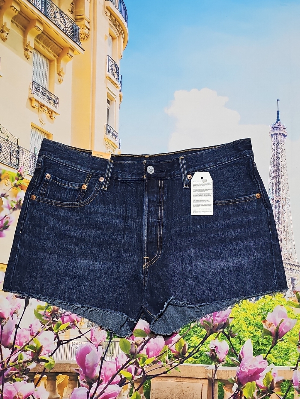 Levi's 501 Denim Button Fly Raw Hem Denim Jean Shorts 32 New